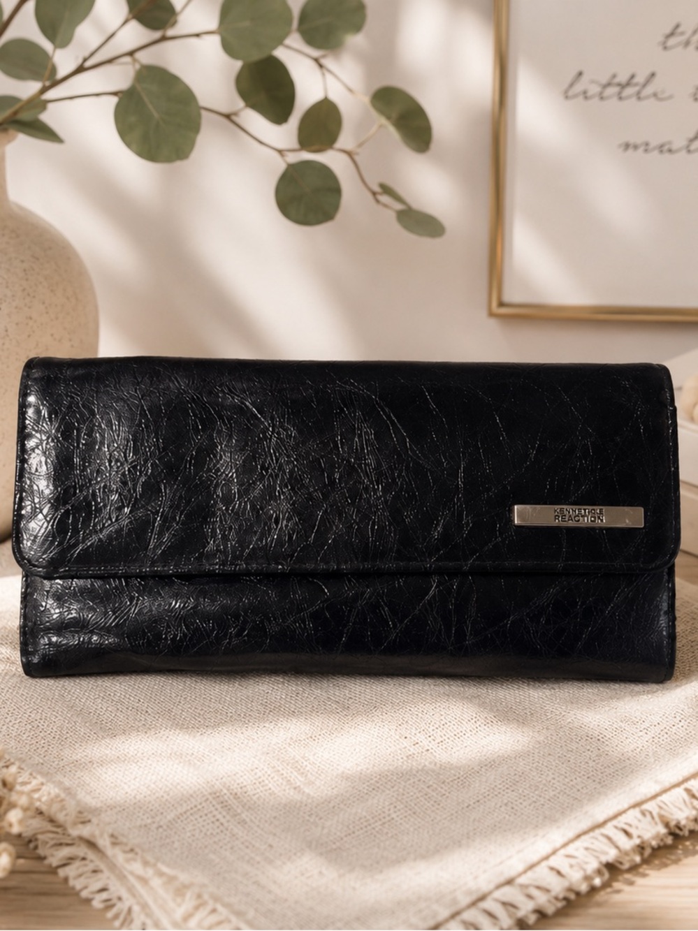 Kenneth Cole Reaction Black Wallet with Leopard Print Interior